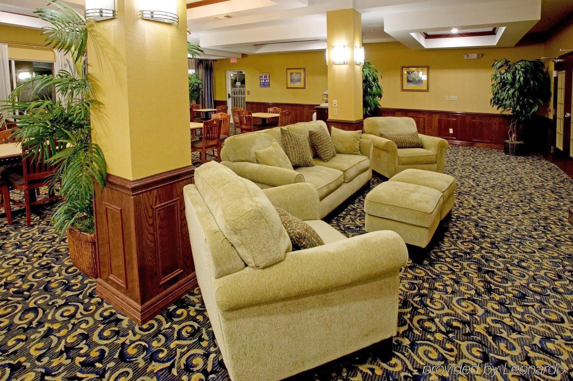 Holiday Inn Express Hotel And Suites Falfurrias Ngoại thất bức ảnh
