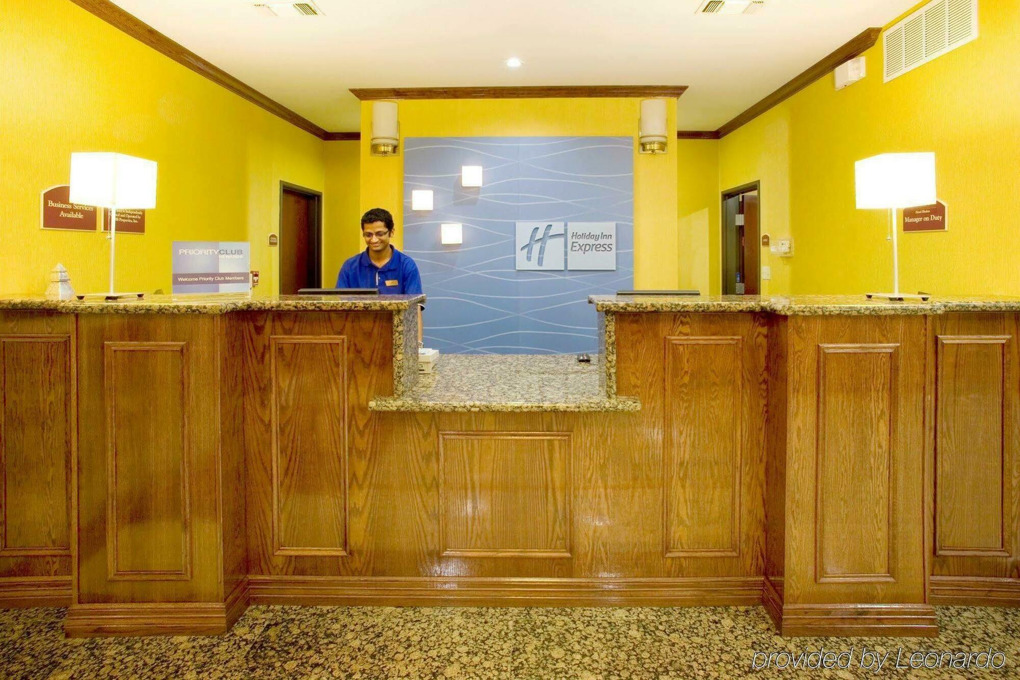 Holiday Inn Express Hotel And Suites Falfurrias Nội địa bức ảnh